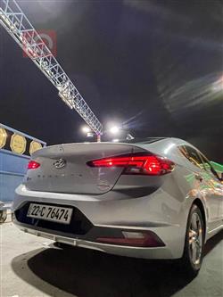 هیوندای ئەلەنترا